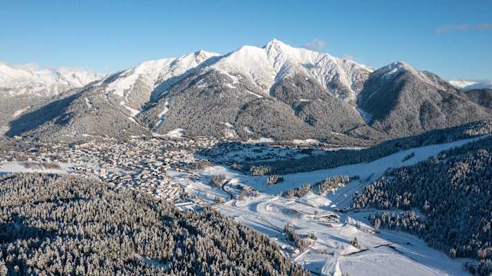 seefeld-und-die-wm-arena-von-oben-(2)