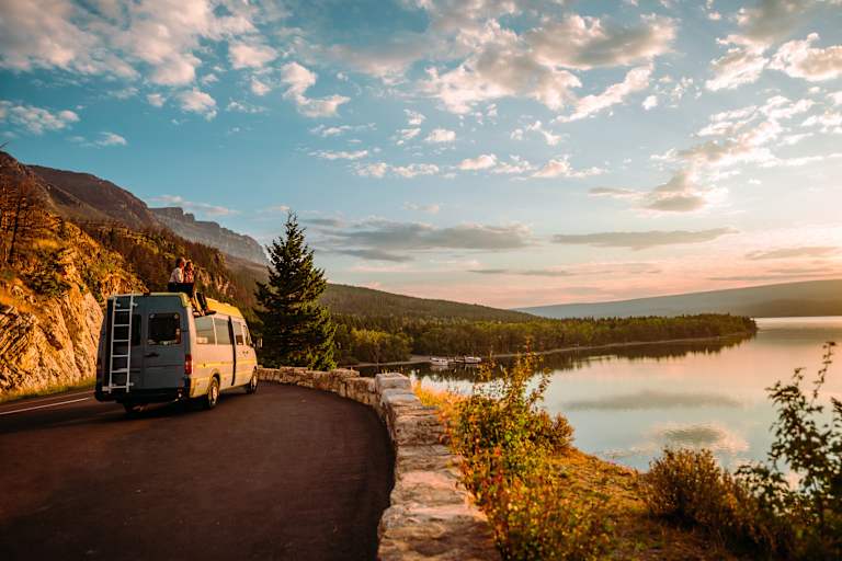 01-main-visual_glacier-national-park-in-montana