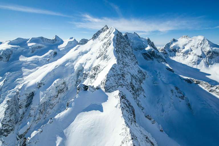 Biancograt auf den Piz Bernina vom Flugzeug aus fotografiert