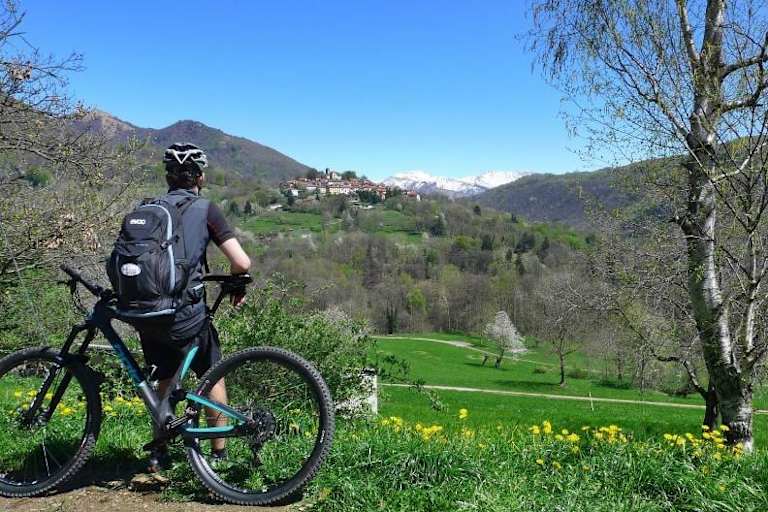 Saftige Wiesen sind ein Bestandteil der Lugano Tour