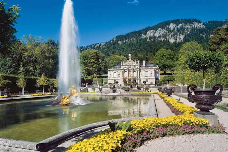Schloss Lindenhof