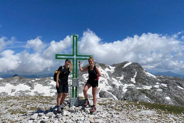 Wander-Tipp: Zum Gläsernen Kreuz auf der Schartwand (2.339 m)