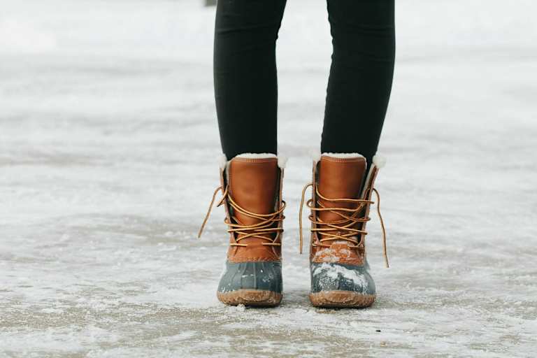 Winterschuhen wird einiges abverlangt - die richtige Lagerung verlängert ihre Lebensdauer