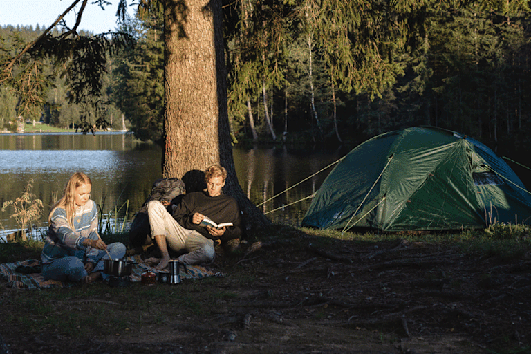 Florian Lierzer Camping