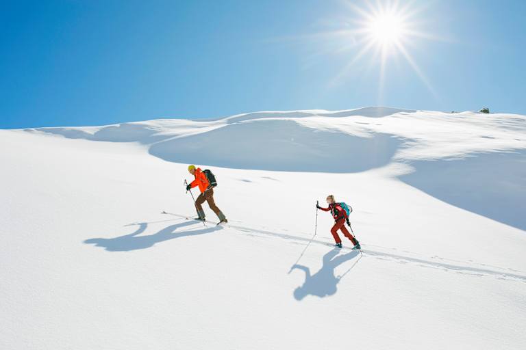 Mit Tourenski im Passiertal