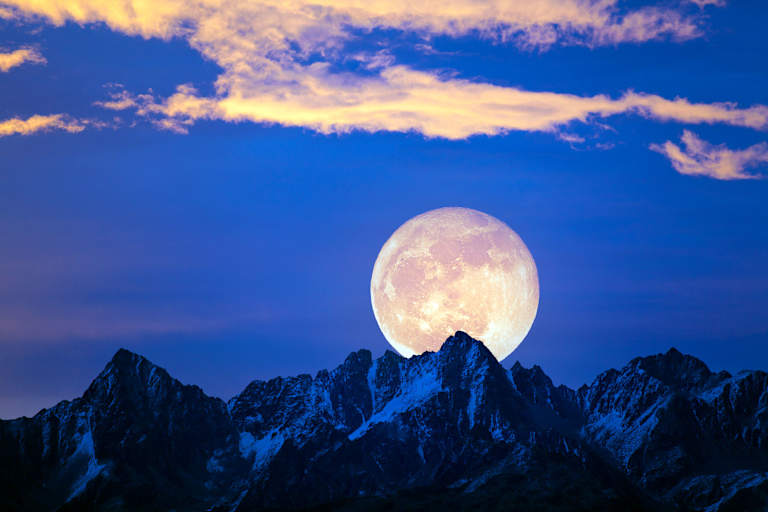 Supermond Tirol