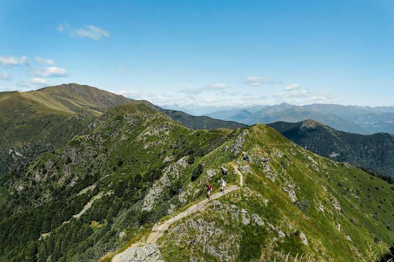 Panorama Monte Tamaro (1.961 m) im Schweizer Tessin
