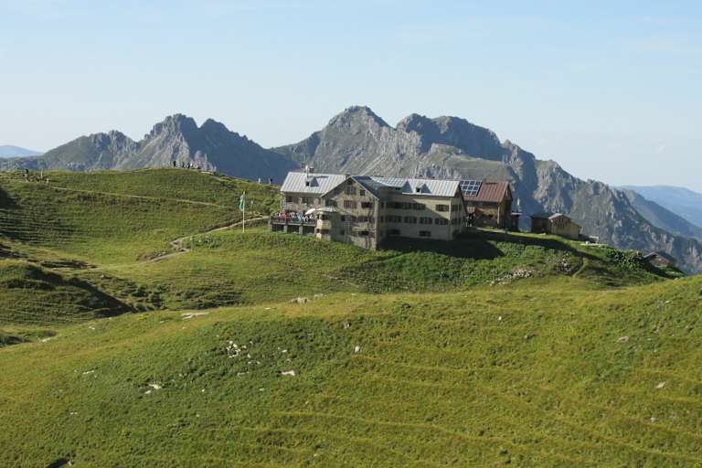 rappenseehutte_kerstin_neu.JPG