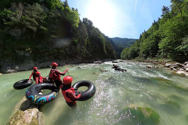 Schlauchreiten auf der Brandenberger Ache