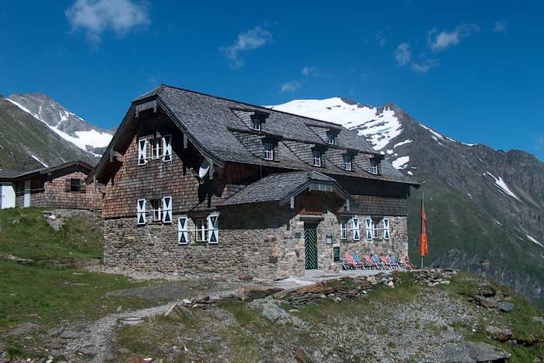 Schutzhaus Neubau in der Goldberggruppe in Salzburg