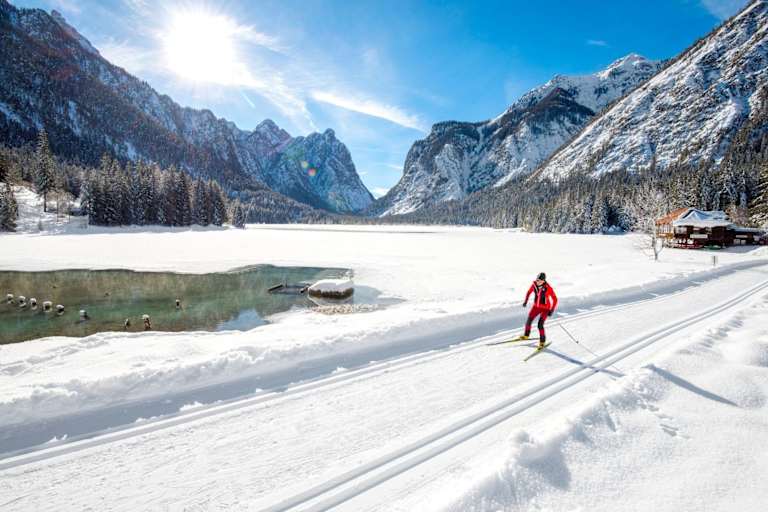 Das winterliche Höhlensteintal und der Toblacher See