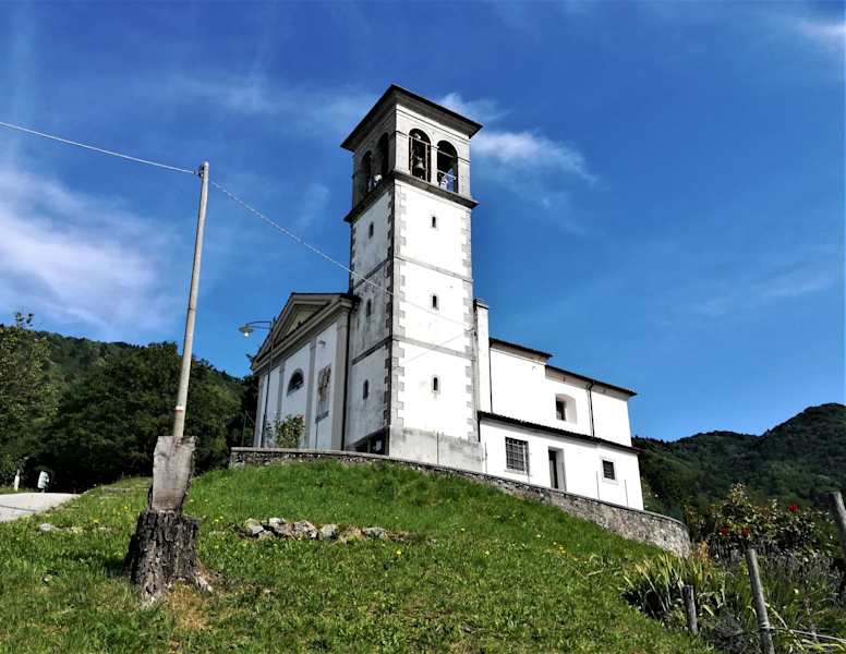 kath. Kirche zum Hl. Michael in Topolò