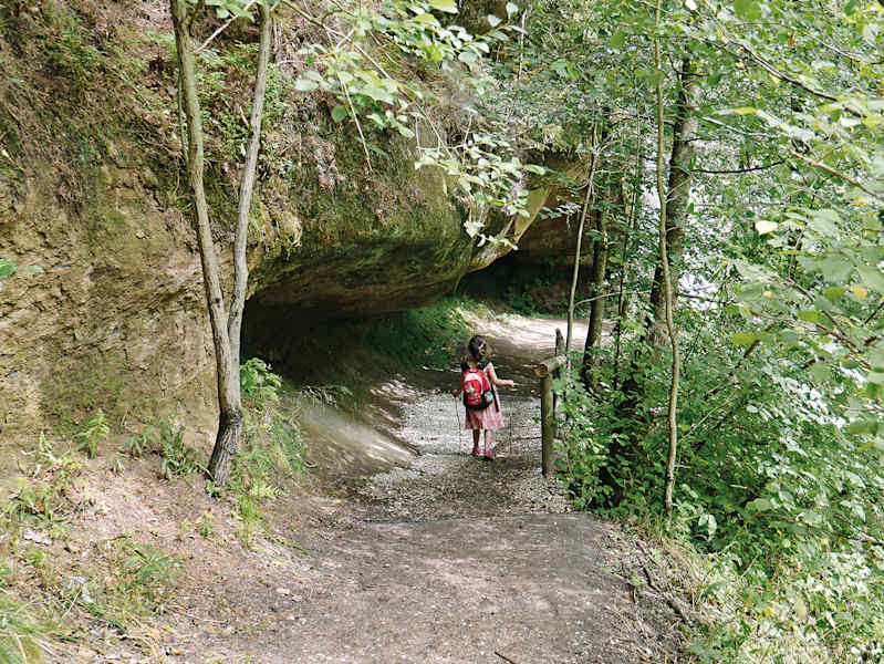 Durch die wildromantische Sandsteinschlucht.