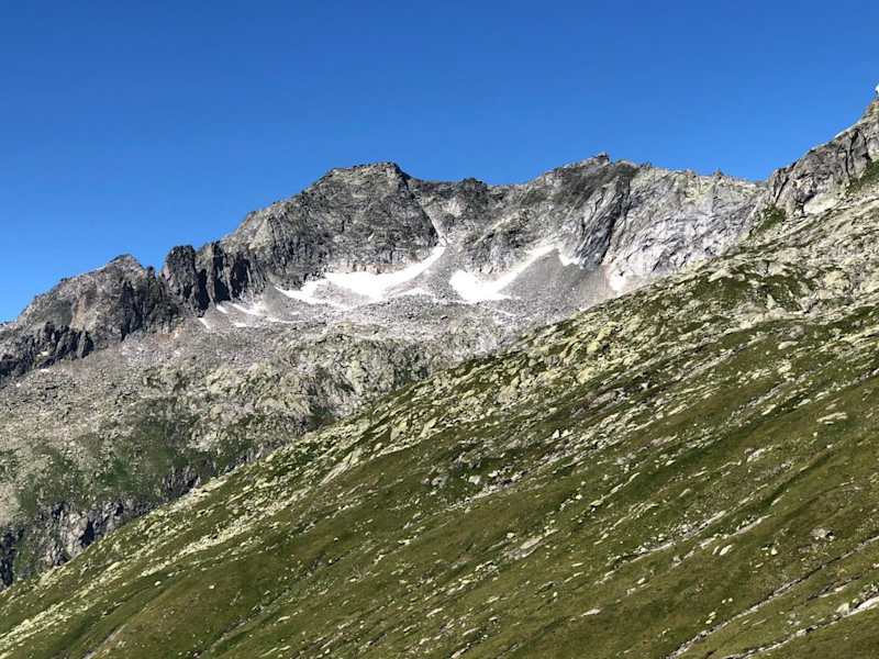 Bergwelt im Bereich der Birnlücke in den Zillertaler Alpen