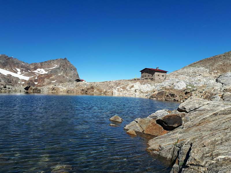 Die Rieserferner Hütte
