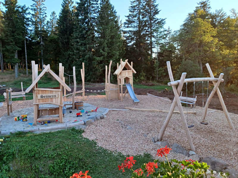 Der neue Spielplatz beim Berghaus Sonnenfels