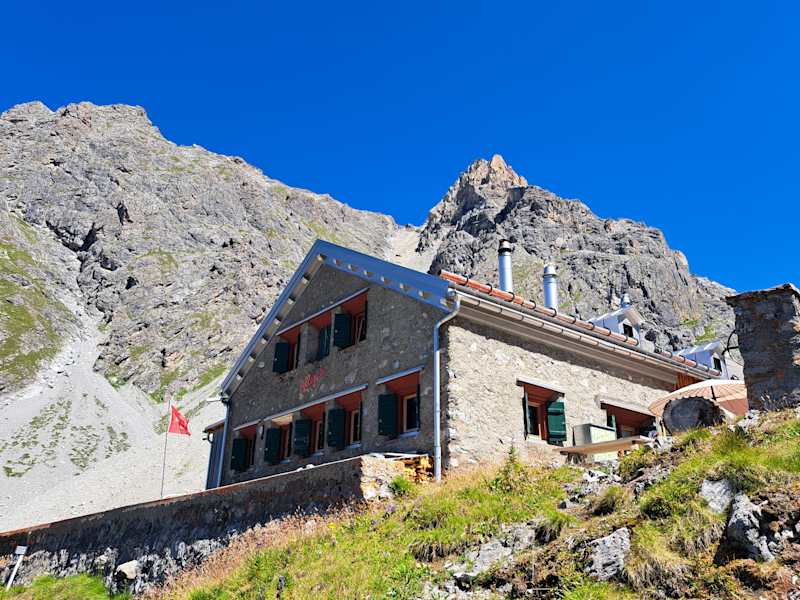 Die Lischana Hütte