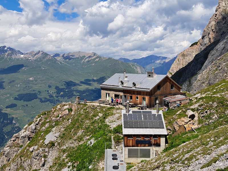 Die Lischana Hütte