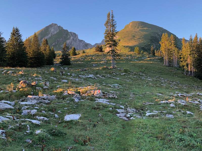Im Aufstieg zum Selun, links der Frumsel