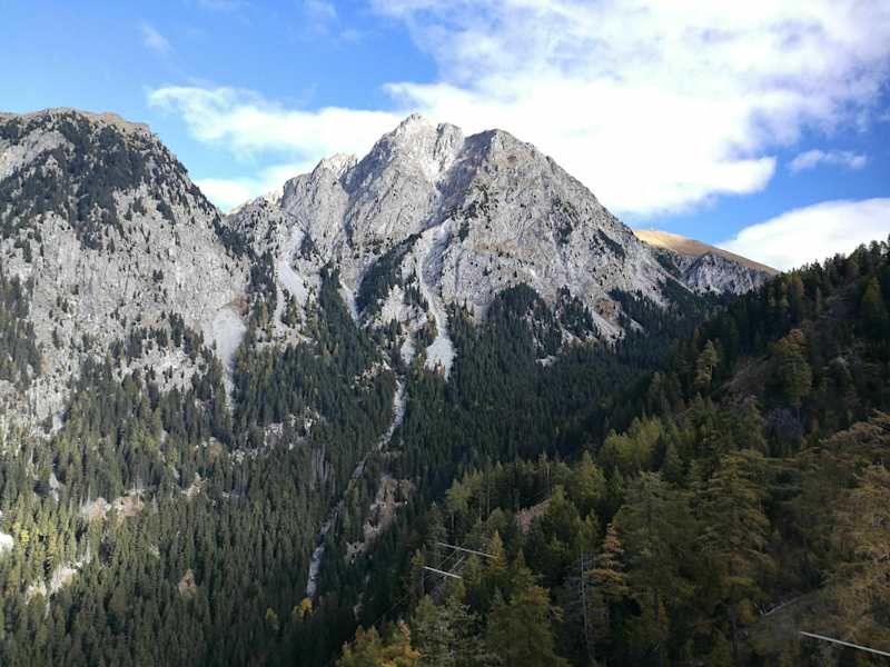 Der Ifinger oberhalb Meran 2000
