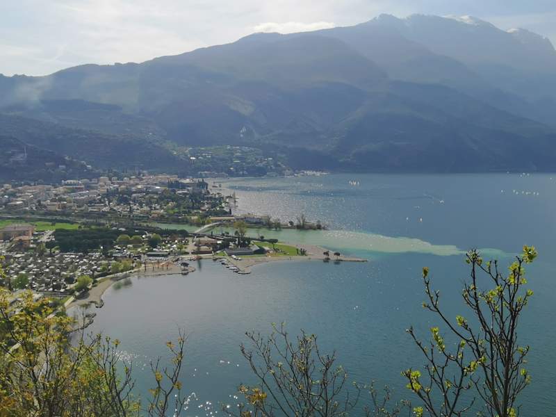 blick_vom_monte_brione_auf_torbole_righi