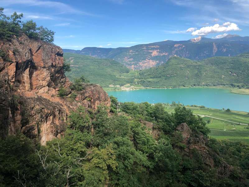 Blick aus der Rastenbachklamm zum Kalterer See