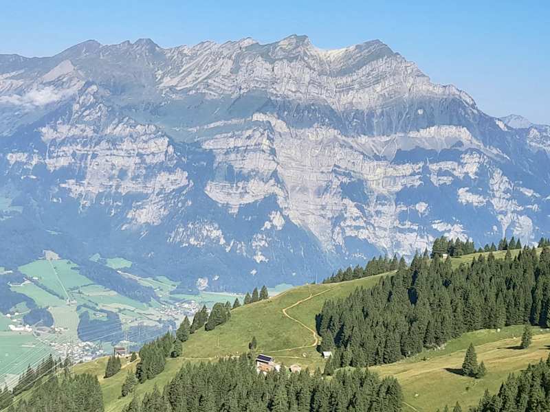 Blick zurück zur Äugstenhütte