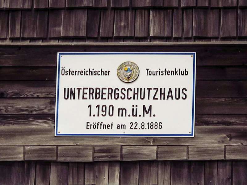 Das Unterberg Schutzhaus des ÖTK hat fast das ganze Jahr über geöffnet.