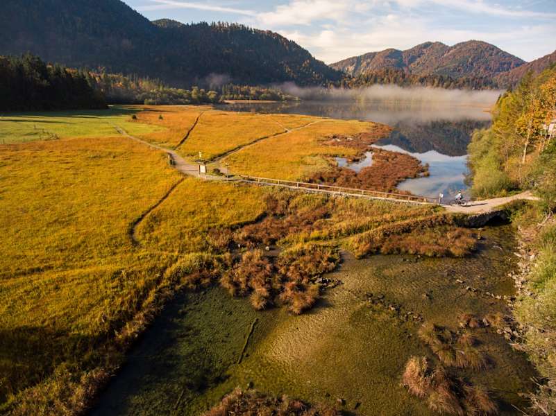 Der Weitsee im Herbstglanz