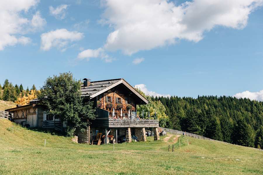 Alpiner Charme auf der Vöraner Alm, Südtirol