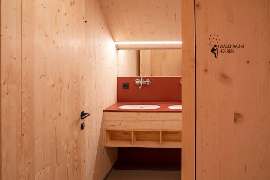 Waschräume in der Totalphütte