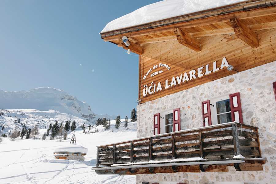 Die Lavarellahütte