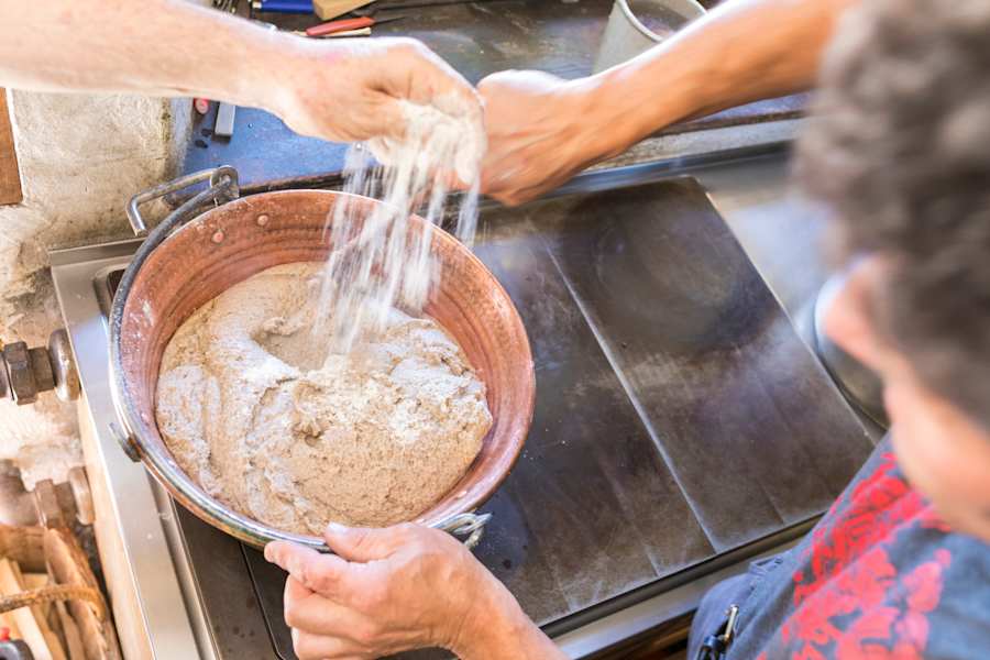 Bei der Zubereitung von Polenta