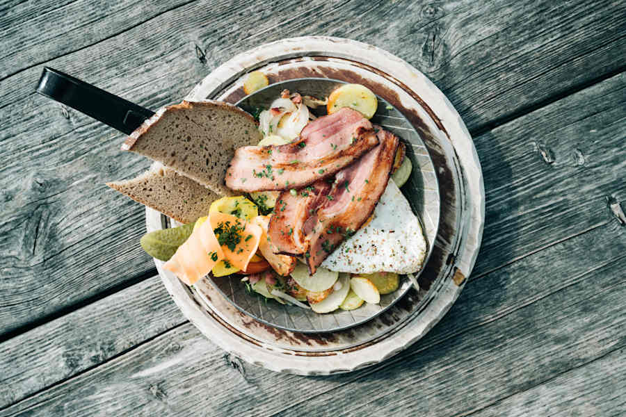 Hüttenpfanne – regionale Spezialitäten auf der Hütte