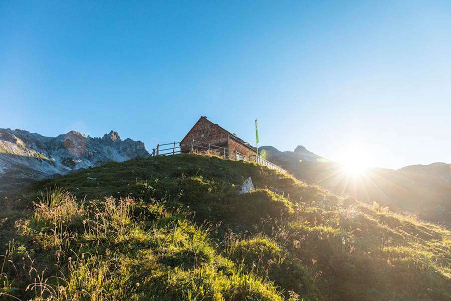 Sonnenaufgang auf der Franz-Fischer-Hütte