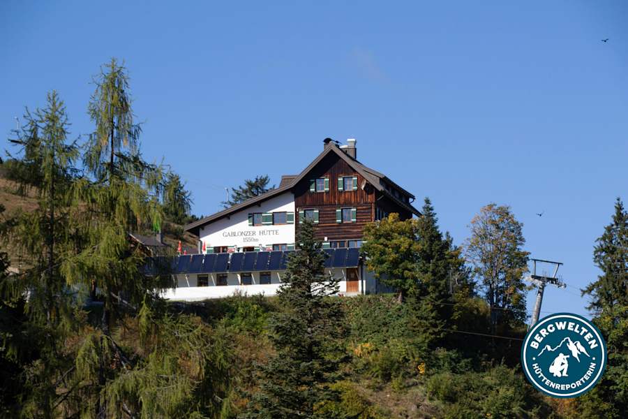 Blick zur Gablonzer Hütte