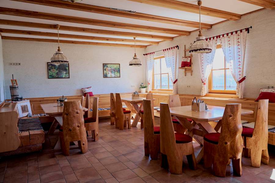 Die Stube der Lurgbauerhütte