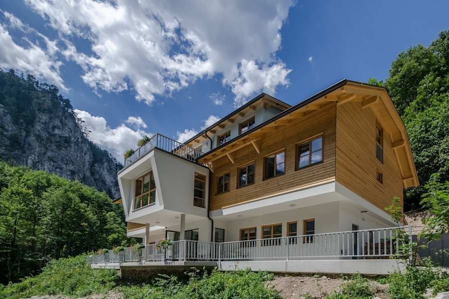weichtalhaus_nf_ausbildungs_u_kletterzentrum_oa_img_41326000