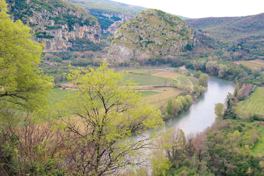 Etsch-Flusschleife am Eingang der Veroneser Klause