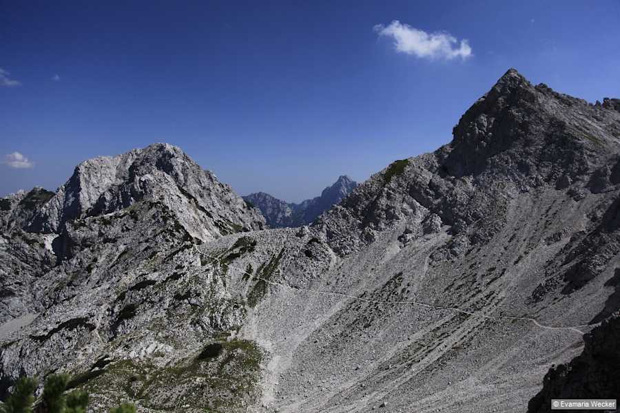 Rückblick zum Savinjsko sedlo vom Jezersko sedlo