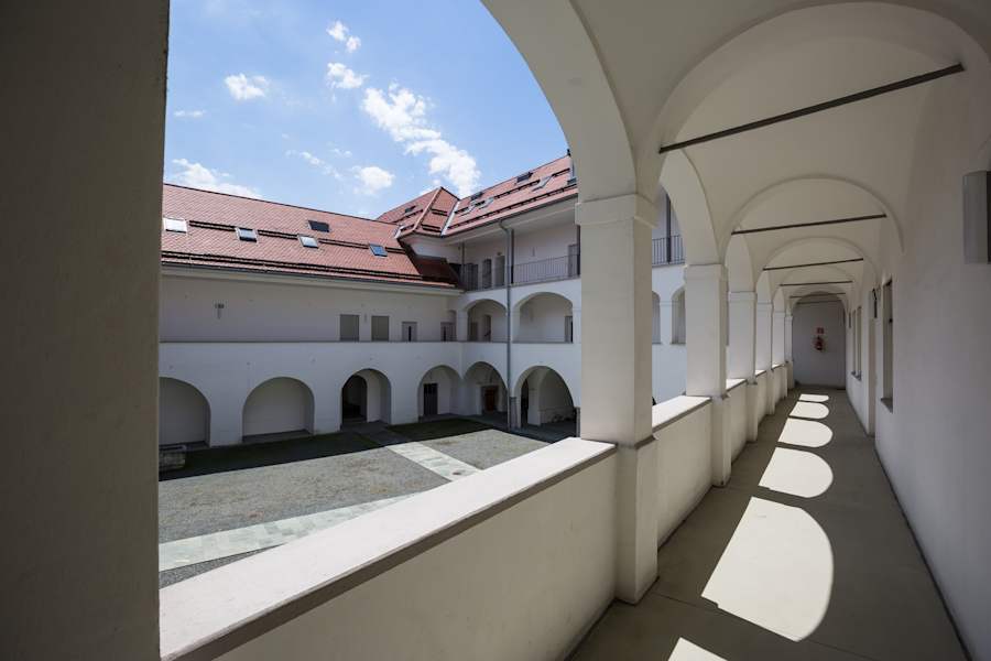 Innenhof der Burg Villach