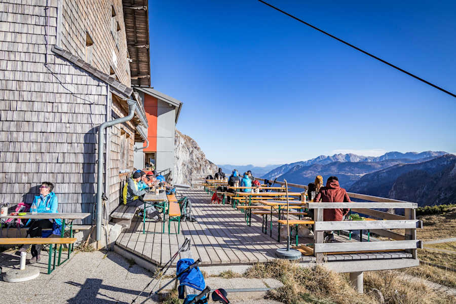 Auf der Terrasse des Carl-von-Stahl-Hauses