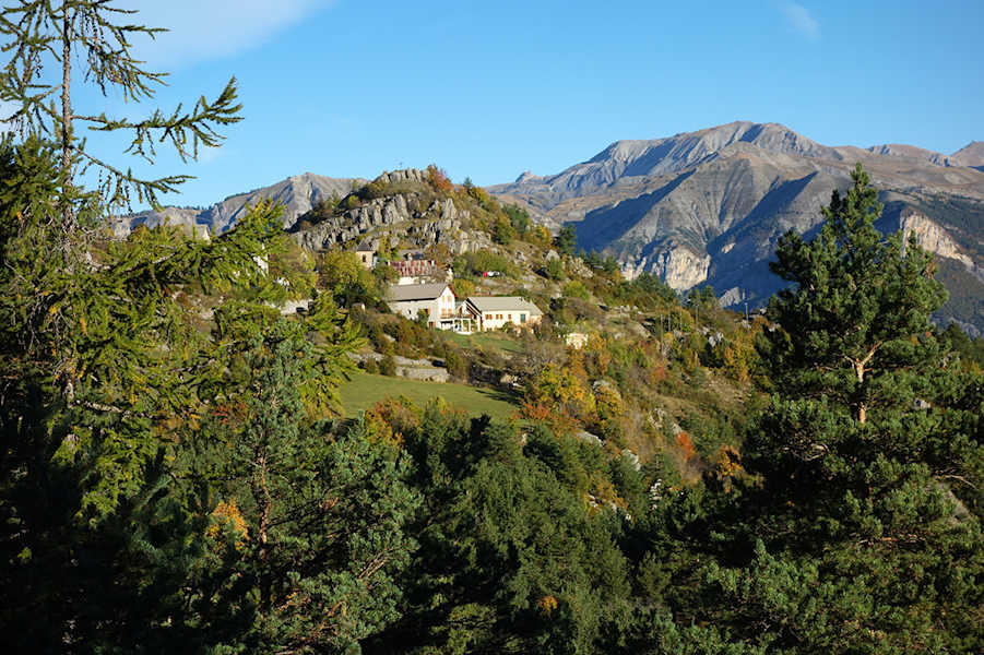 sauze-no-1-abfahrt-nach-guillaumes-6754-1