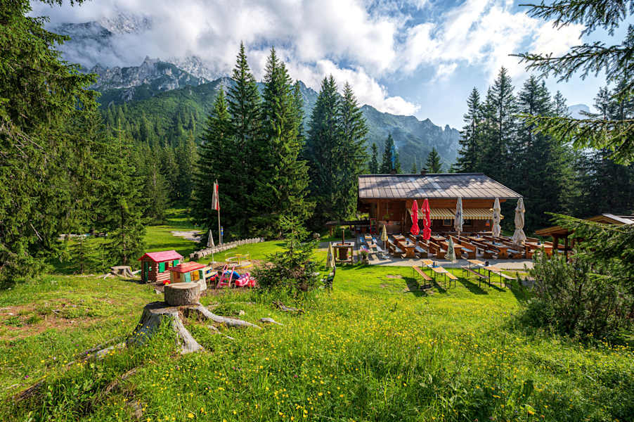 Neue Alplhütte - ein Ort der Ruhe