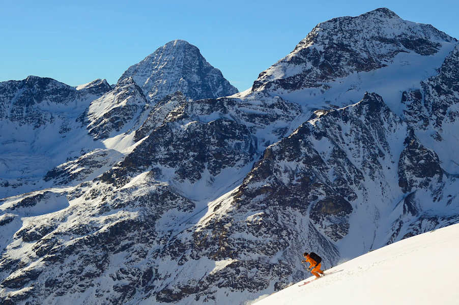 Piz Buin im Hintergrund von SO (Abfahrt von Hinterer Jamspitze)