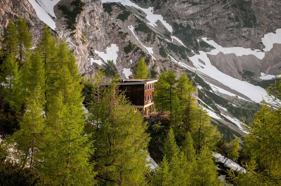 Kranjska koča na Ledinah