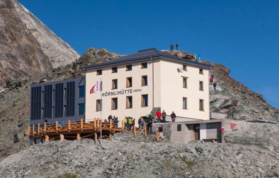 Hörnlihütte: Base Camp Matterhorn - Neueröffnung Sommer 2015