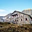 Die Darmstädter Hütte ist ab St. Anton am Arlberg ein lohnendes Tagesziel.