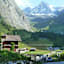 Der Großglockner über dem Ködnitztal mit dem Lucknerhaus