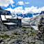 Die Fornohütte am Rande der Gletscher